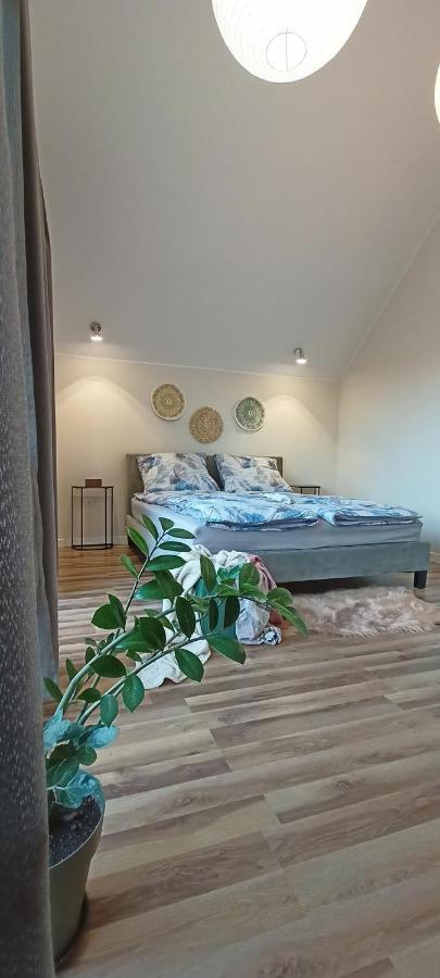 Dom Nad Jeziorem Widokowka Ferienhaus